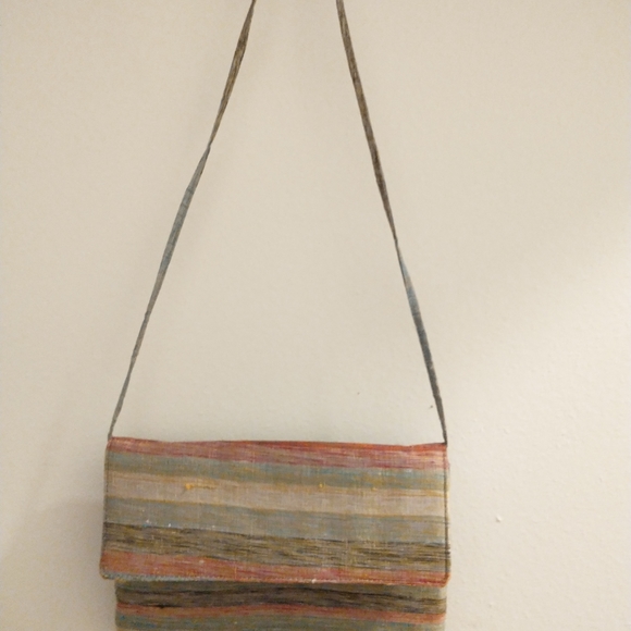 Purse - Picture 3 of 8